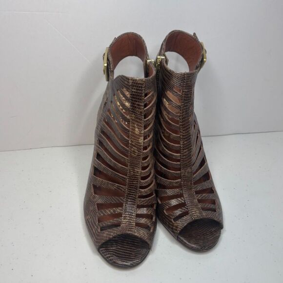 Vince Camuto Aphrodite Snake Leather Ankle Strap Womens Heel Sandals Designer - Picture 2 of 7